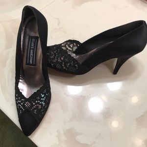 Stuart Weitzman formal pumps.